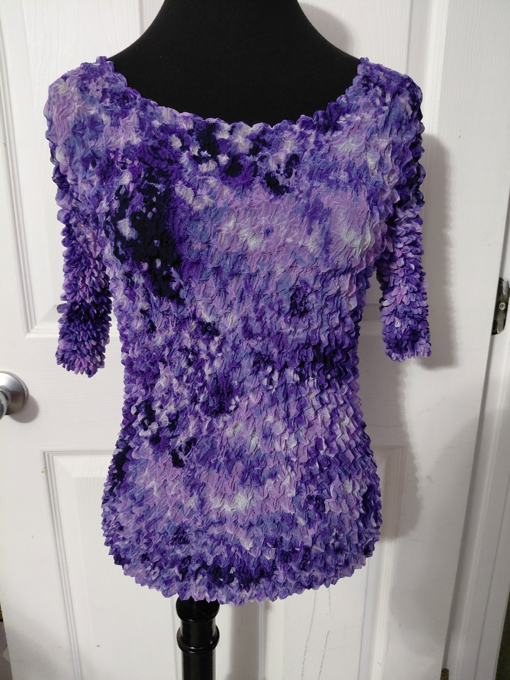 Vintage Women's Bubble/Popcorn Blouse Purple, White & Black One Size Fits Most